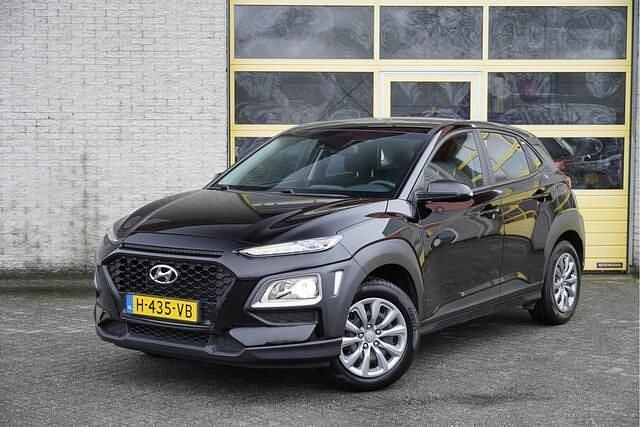 Zwart Occasion 2020 Hyundai Kona SUV | € 13.950 (Super prijs) - Afbeelding 1/4