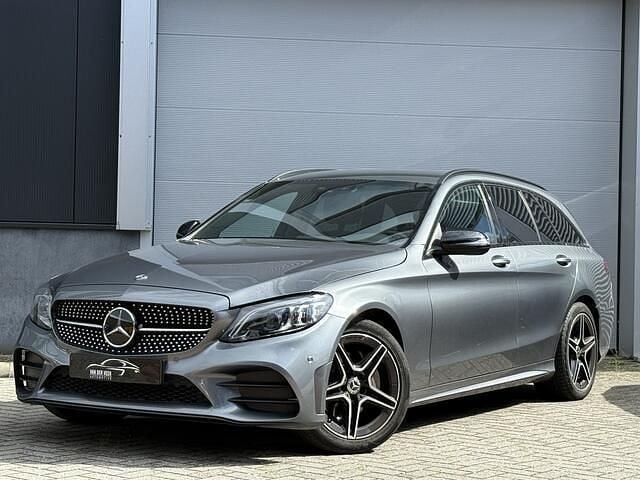 Grijs Occasion 2019 Mercedes C200 Business Stationwagen | € 19.950 (Goede deal) - Afbeelding 1/4