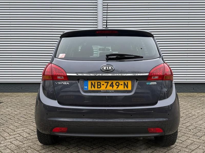 Occasion Kia Venga 90 PK (66 kW) 2017 Grijs Hatchback