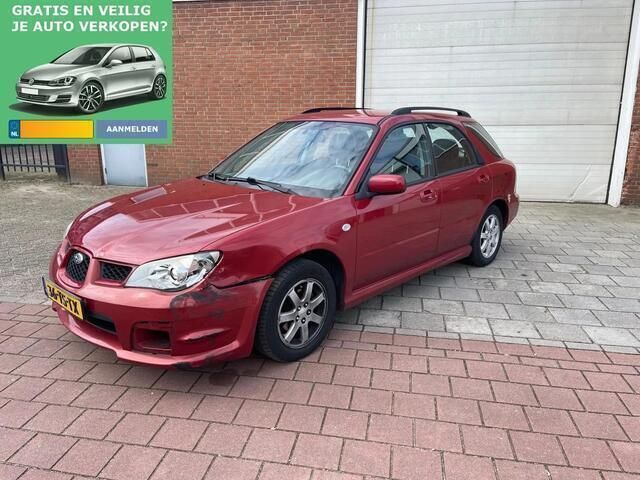 Rood Gebruikt 2007 Subaru Impreza Comfort Hatchback | € 2.795 (Eerlijke prijs) - Afbeelding 1/4