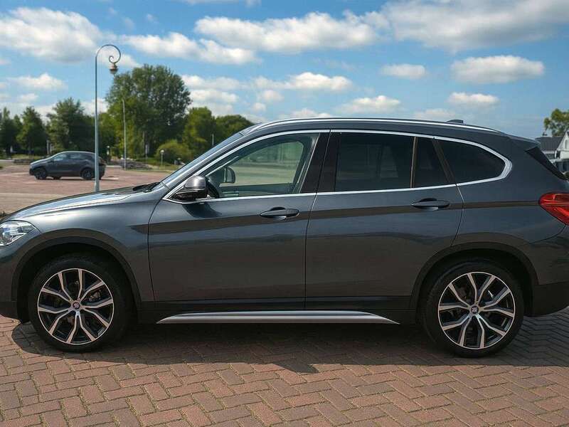 Grijs Gebruikt 2016 BMW X1 Executive SUV | € 19.995 (Duur) - Afbeelding 1/4