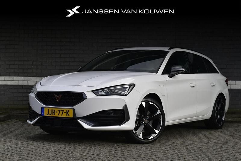 Wit Gebruikt 2022 Cupra Leon Stationwagen | € 26.395 (Goede deal) - Afbeelding 1/4