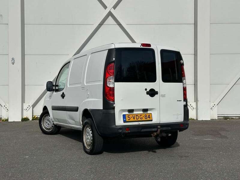 Afbeelding 2/4