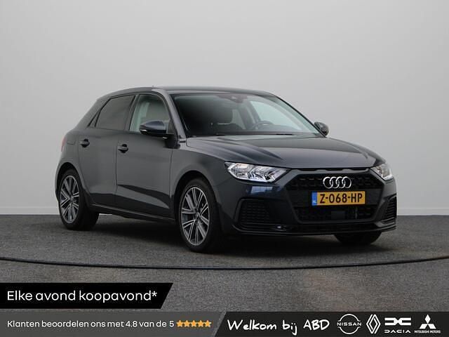 Occasion Audi A1 Sportback Sport 95 PK (69 kW) 2023 Grijs Hatchback