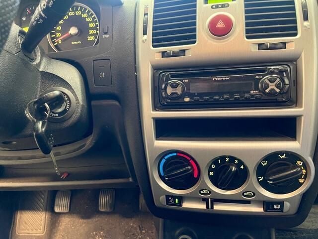 Occasion Hyundai Getz Dynamiq 97 PK (71 kW) 2008 Grijs Hatchback