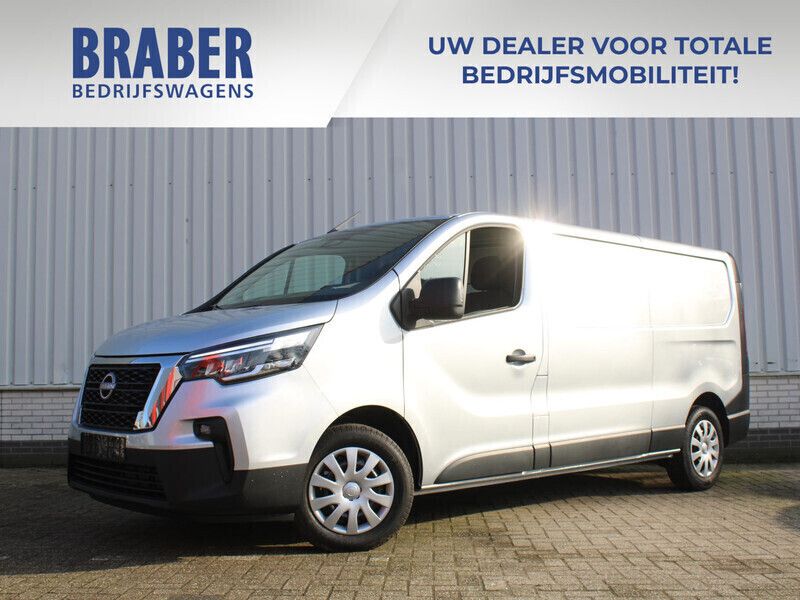 Grijs Nieuw 2024 Nissan Primastar Acenta MPV | € 26.800 (Duur) - Afbeelding 1/4