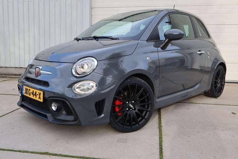 Grijs Gebruikt 2017 Abarth 595 Hatchback | € 16.945 (Goede deal) - Afbeelding 1/4
