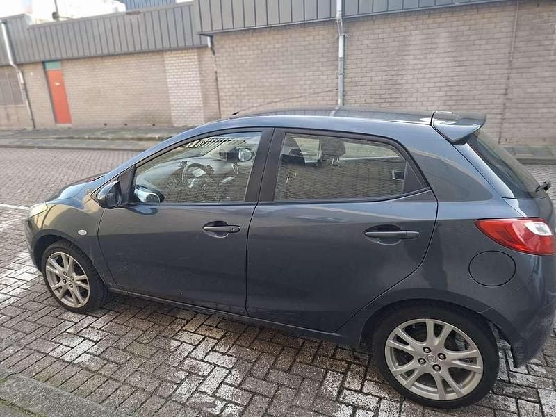 Occasion 2008 Mazda 2 Hatchback | € 4.000 (Goede deal) - Afbeelding 1/4