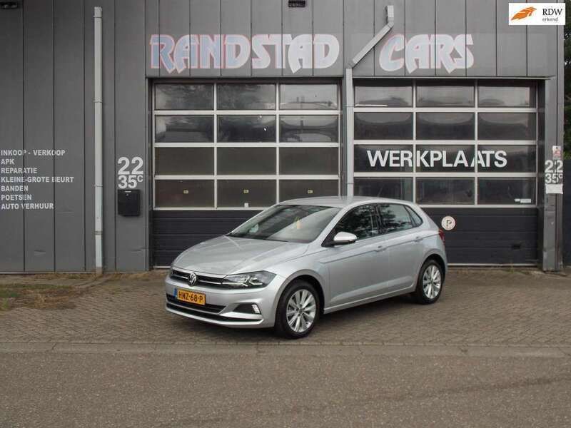 Grijs Gebruikt 2021 VW Polo Highline Hatchback | € 17.499 (Super prijs) - Afbeelding 1/4