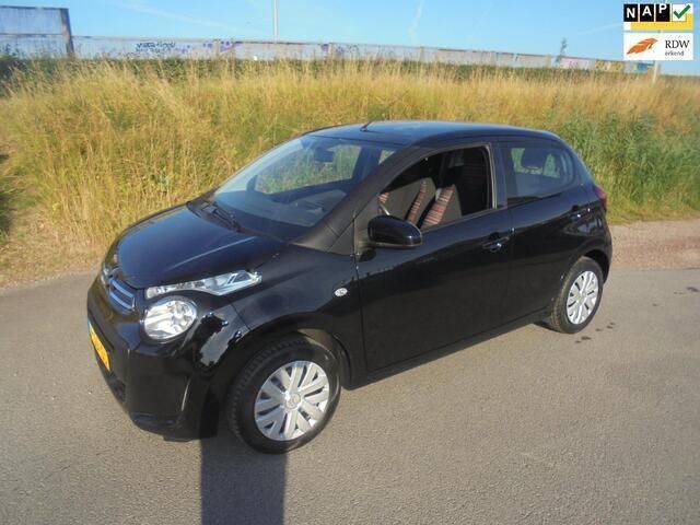 Zwart Gebruikt 2020 Citroën C1 Feel Hatchback | € 7.950 (Eerlijke prijs) - Afbeelding 1/4