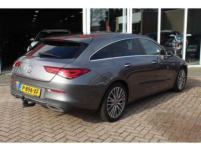 Occasion Mercedes CLA200 Luxury 165 PK (121 kW) 2022 Grijs Stationwagen
