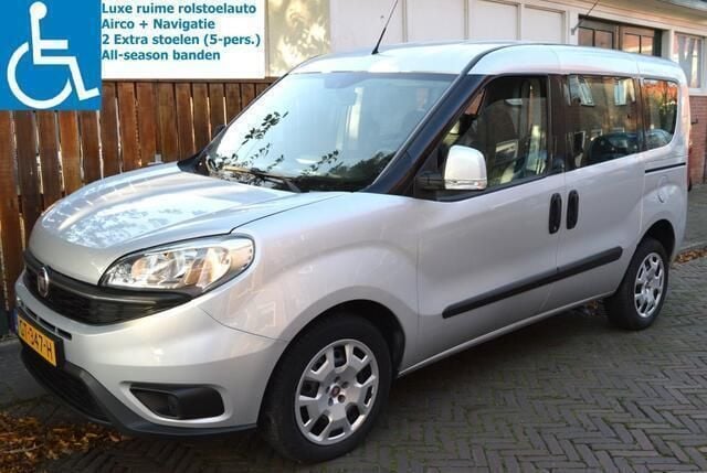 Grijs Gebruikt 2015 Fiat Doblò MPV | € 22.950 - Afbeelding 1/4