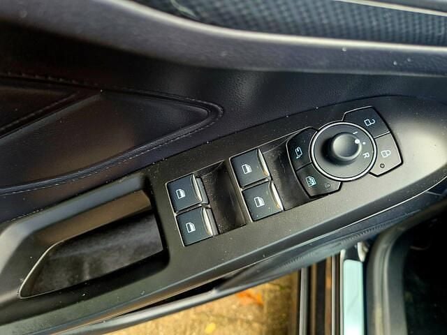 Occasion Ford Focus ST-Line X 125 PK (91 kW) 2025 Zwart Hatchback