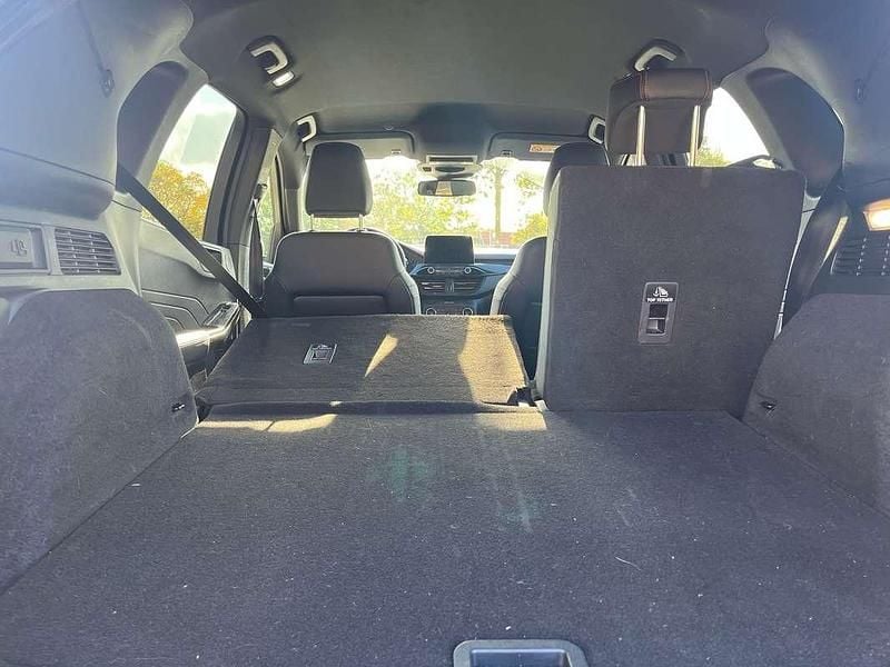 Grijs Gebruikt 2022 Ford Kuga Vignale SUV | € 25.950 (Eerlijke prijs) - Afbeelding 1/4