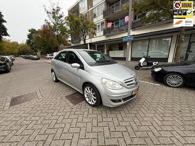 Grijs Gebruikt 2005 Mercedes B170 MPV | € 2.250 (Eerlijke prijs) - Afbeelding 1/4