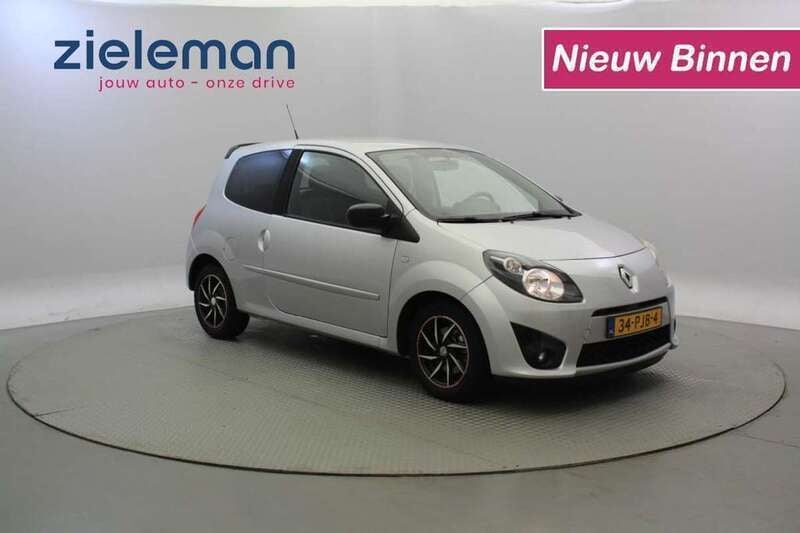 Grijs, metallic lak Gebruikt 2011 Renault Twingo Dynamique Hatchback | € 3.345 (Goede deal) - Afbeelding 1/4