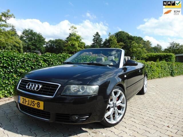 Zwart Gebruikt 2002 Audi A4 Cabriolet Exclusive Cabriolet | € 4.450 (Goede deal) - Afbeelding 1/4