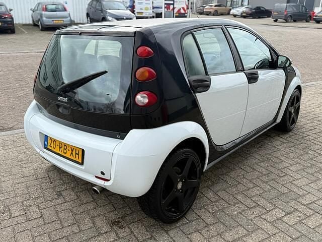 Occasion Smart ForFour Pulse 75 PK (55 kW) 2005 Zwart Hatchback