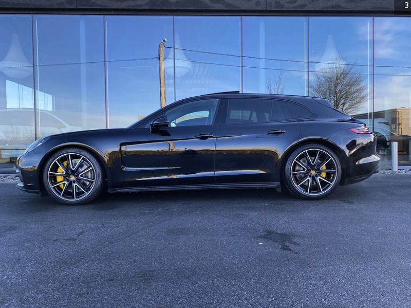 Occasion Porsche Panamera Sport Turismo 333 PK (244 kW) 2019 Zwart Sedan