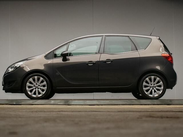 Grijs Gebruikt 2014 Opel Meriva Cosmo MPV | € 5.945 (Eerlijke prijs) - Afbeelding 1/4