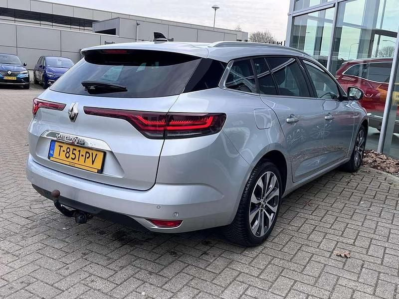 Occasion Renault Mégane GrandTour Techno 140 PK (102 kW) 2023 Gris highland (kqa) (licht grijs) Stationwagen