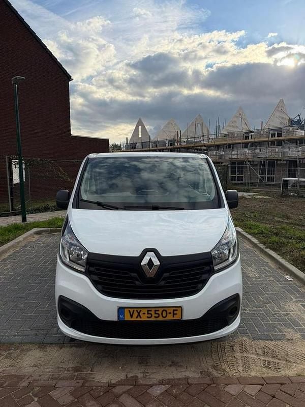 Occasion 2016 Renault Trafic MPV | € 10.250 (Eerlijke prijs) - Afbeelding 1/4