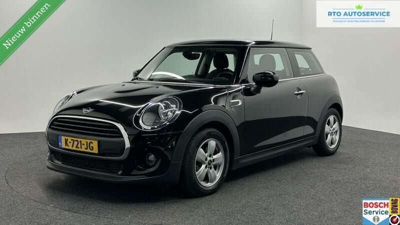 Zwart Gebruikt 2021 Mini Cooper Hatchback | € 16.000 (Super prijs) - Afbeelding 1/4