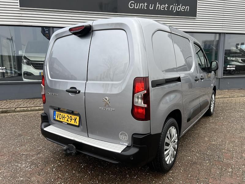 Occasion Peugeot Partner Premium 131 PK (96 kW) 2019 Grijs (metallic) MPV