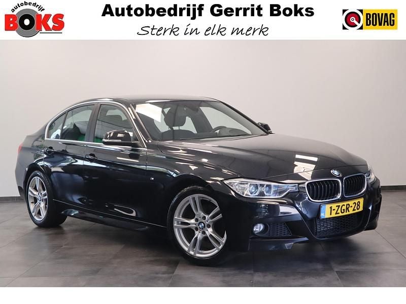 Zwart Gebruikt 2015 BMW 316 Executive Sedan | € 18.445 - Afbeelding 1/3