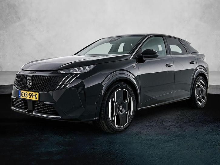 Zwart Gebruikt 2024 Peugeot e-3008 Avantage SUV | € 39.895 - Afbeelding 1/3