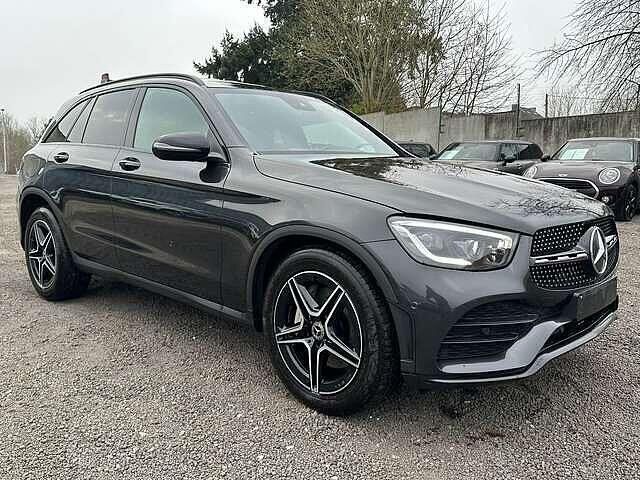 Grijs Gebruikt 2021 Mercedes 200 AMG line Coupé | € 25.990 (Iets duurder) - Afbeelding 1/4