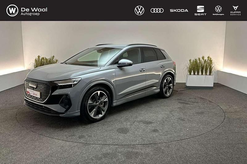 Grijs Gebruikt 2022 Audi Q4 e-tron S-Line SUV | € 44.895 (Eerlijke prijs) - Afbeelding 1/3