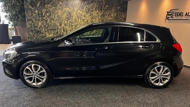 Occasion Mercedes A180 Ambition 122 PK (89 kW) 2013 Zwart Hatchback