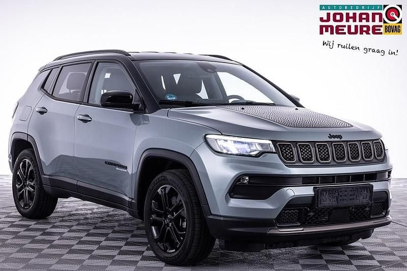 Groen Gebruikt 2022 Jeep Compass SUV | € 25.900 (Super prijs) - Afbeelding 1/4