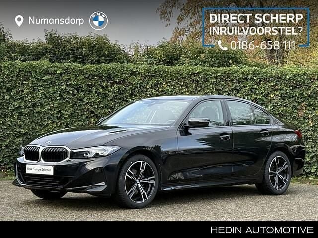 Zwart Gebruikt 2024 BMW 318 Shadowline Sedan | € 36.895 (Super prijs) - Afbeelding 1/3