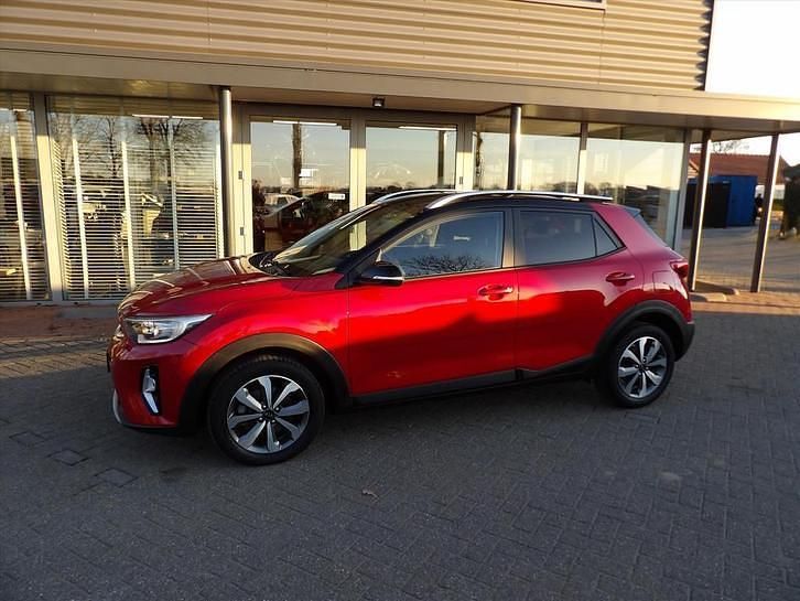 Occasion Kia Stonic Turbo 99 PK (72 kW) 2020 Rood (metallic) SUV