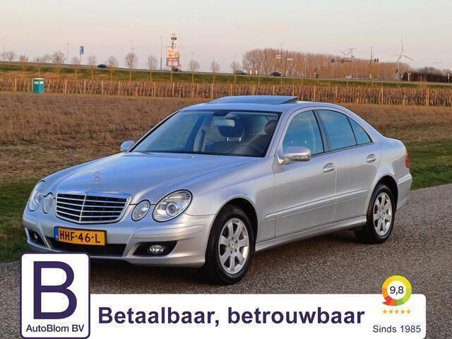 Grijs Gebruikt 2006 Mercedes E200 Classic Sedan | € 13.950 (Duur) - Afbeelding 1/4