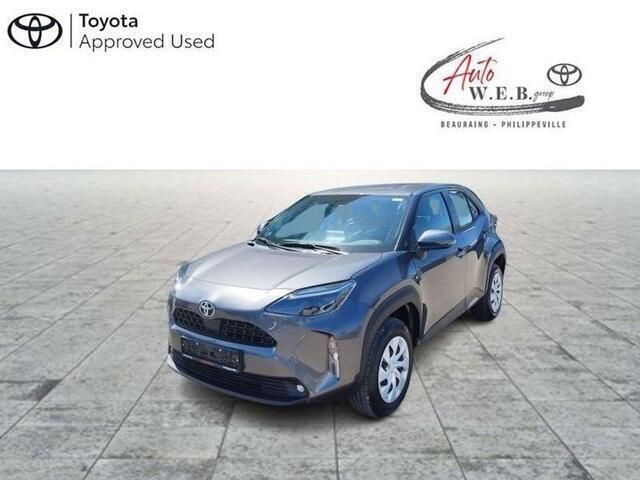 Grijs Gebruikt 2021 Toyota Yaris Sedan | € 22.990 - Afbeelding 1/2