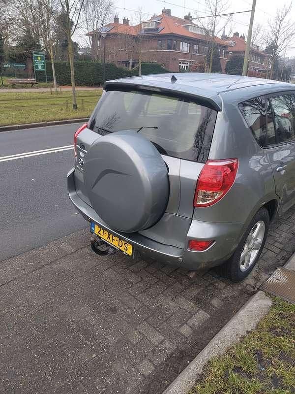 Occasion Toyota RAV4 Sol 152 PK (111 kW) 2007 Grijs SUV