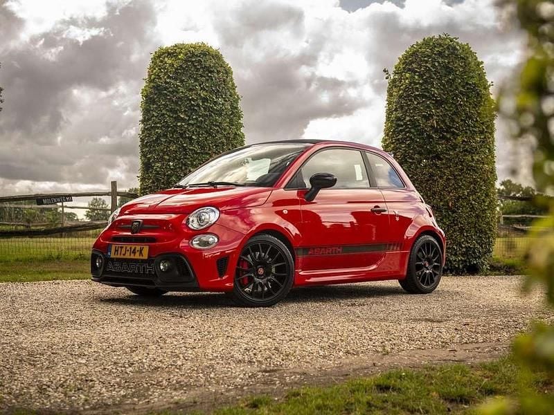 Rood Gebruikt 2018 Abarth 595C Competizione Cabriolet | € 21.900 (Eerlijke prijs) - Afbeelding 1/4