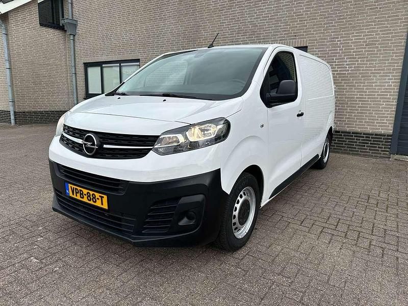 Wit Gebruikt 2022 Opel Vivaro Van | € 8.950 - Afbeelding 1/4