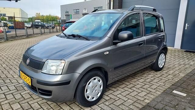 Grijs Gebruikt 2011 Fiat Panda Hatchback | € 2.450 (Eerlijke prijs) - Afbeelding 1/4