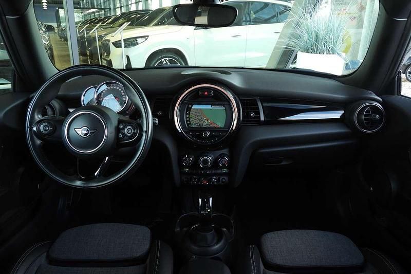 Occasion Mini ONE Comfort 102 PK (75 kW) 2020 Grijs (metallic) Hatchback