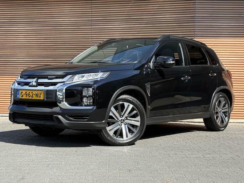 Zwart Gebruikt 2019 Mitsubishi ASX Instyle SUV | € 22.300 (Eerlijke prijs) - Afbeelding 1/4