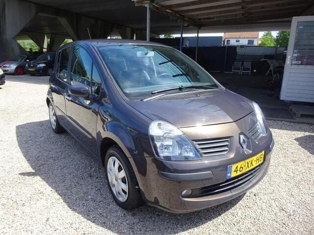 Occasion Renault Modus Exception 98 PK (72 kW) 2007 Bruin MPV