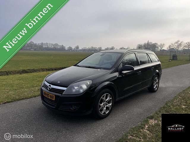 Occasion Opel Astra Elegance 125 PK (91 kW) 2005 Zwart Stationwagen
