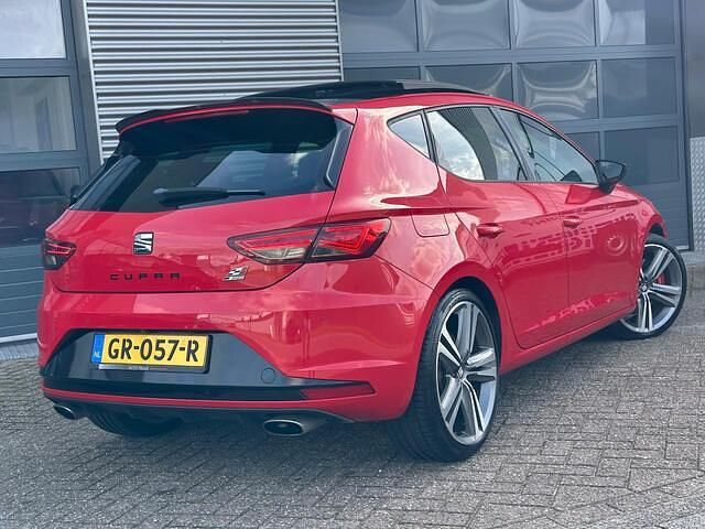 Occasion Seat Leon CUPRA 280 PK (205 kW) 2015 Rood Hatchback