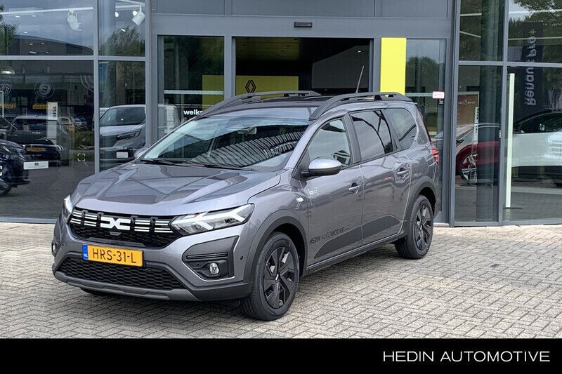 Grijs Gebruikt 2025 Dacia Jogger Expression MPV | € 27.450 (Duur) - Afbeelding 1/4