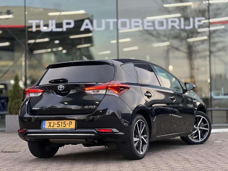 Occasion Toyota Auris Hybrid Executive 99 PK (72 kW) 2018 Zwart Hatchback