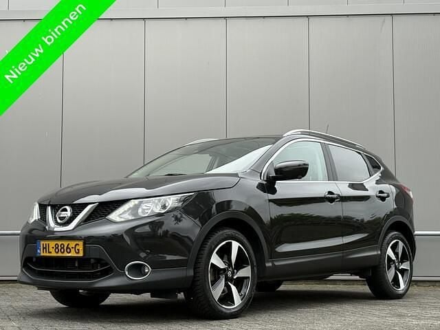 Zwart Gebruikt 2015 Nissan Qashqai SUV | € 13.900 (Goede deal) - Afbeelding 1/4